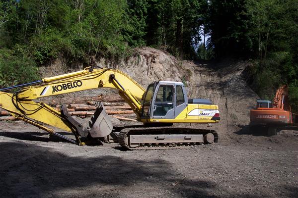 New road connects pit to drainfield site